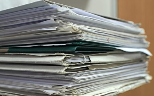 Jak działa włoska biurokracja i jak sobie z nią radzić