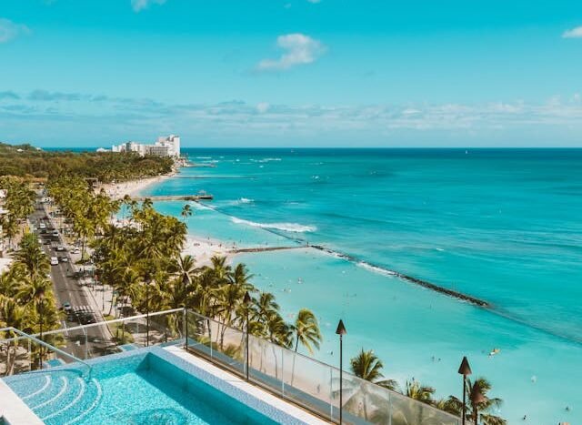 Nieruchomości luksusowe we Włoszech – ile kosztuje willa z widokiem na morze