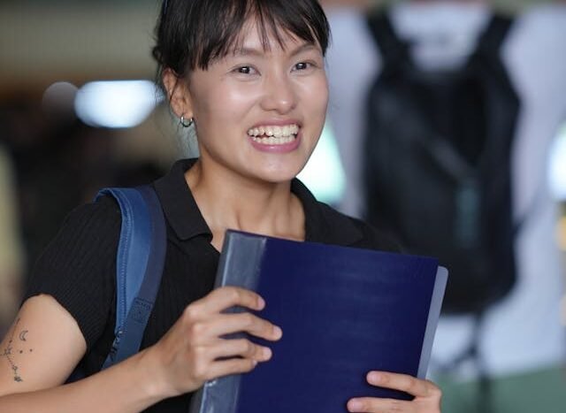 Stypendia i pomoc finansowa dla studentów zagranicznych